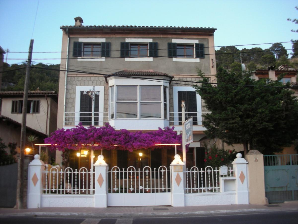 Отель Sol Port Soller Пуэтро де Соллер Экстерьер фото